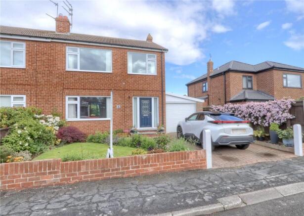 3-bed house on The Green, Saltburn-By-The-Sea, TS12, £275,000