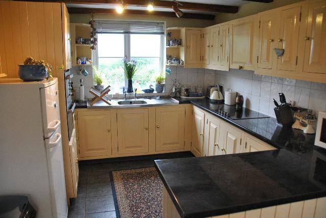 Kitchen/Breakfast Rm