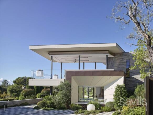 Property with pool, pool house, summer kitchen, ga