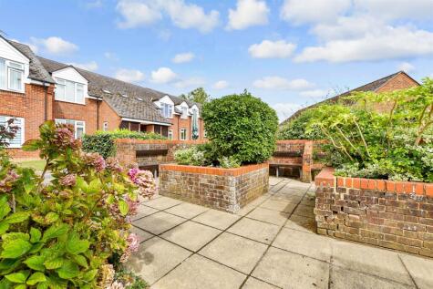 Henbit Close, Tadworth, Surrey
