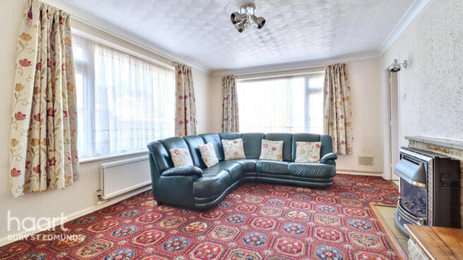 Rembrandt Way, Bury St Edmunds photo 4