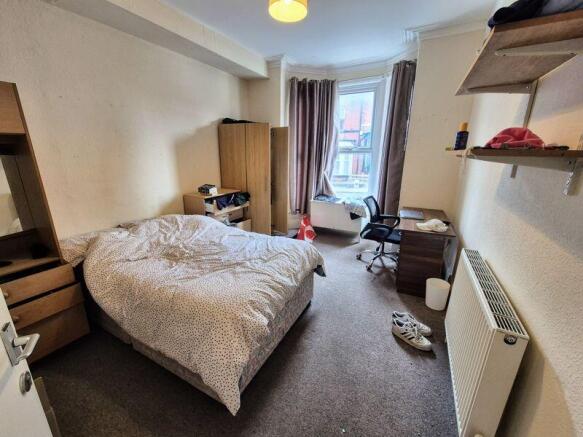7 bed Terraced for sale Image 7