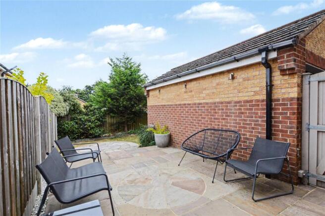 2 bed Semi-Detached for sale Image 11