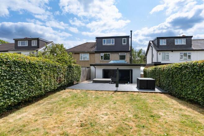 4 bed Semi-Detached for sale Image 10