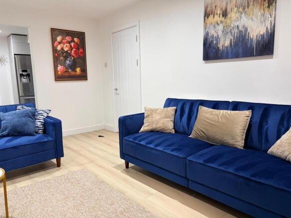 WhatsApp Image 2026-04-13 at 15.38.44 (2).jpeg