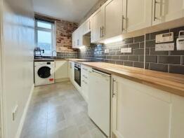Flat 2, 27, Litchdon Street, Barnstaple EX32 8ND