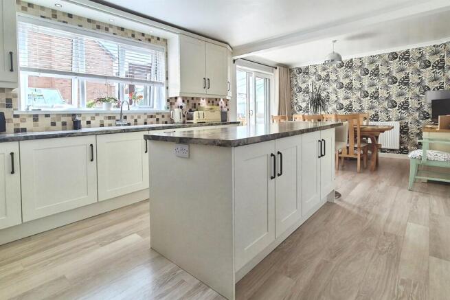 Kitchen/Breakfast/Dining Room