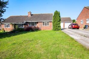19, Dutts, Westbury BA13 4BP