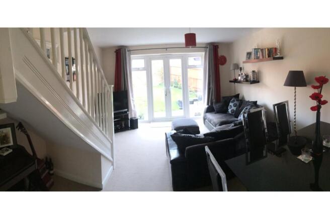 Lounge/Dining Room