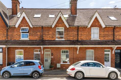 North Station Approach, South Nutfield, Redhill