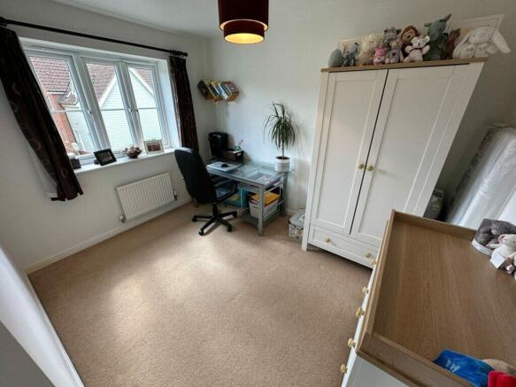 Photo 10