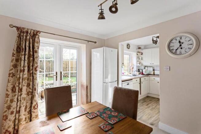 2 bed Semi-Detached for sale Image 4