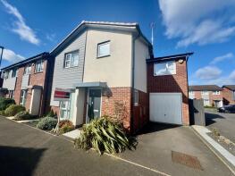 27, Autumn Way, Nottingham NG9 2JW
