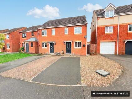Forsythia Close, Bedworth, CV12