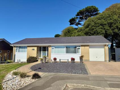 Balfour Close, Highcliffe On Sea, Christchurch