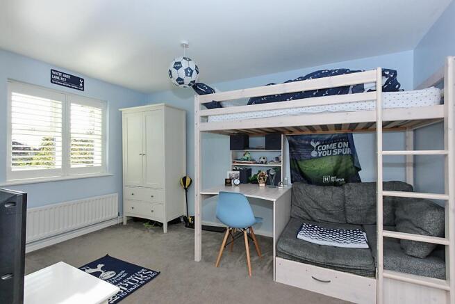 Lad-Bed-Four.jpg