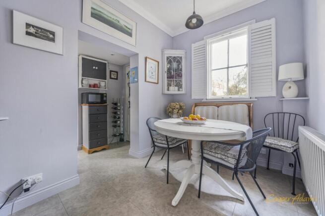 Breakfast room