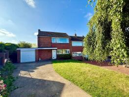 36, Pasture Close, Grantham NG31 7HW