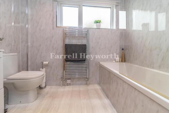 Bathroom image 2