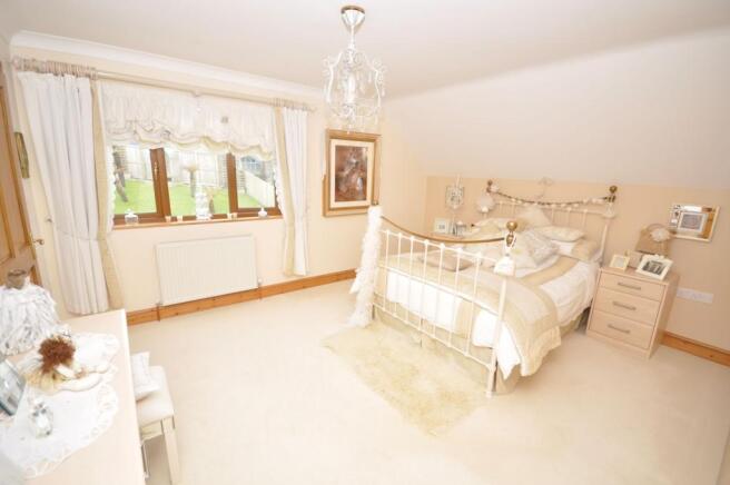 4 Trem Y Cwm, Llangynnin, St Clears, Carmarthen SA33 4JQ Photo 11