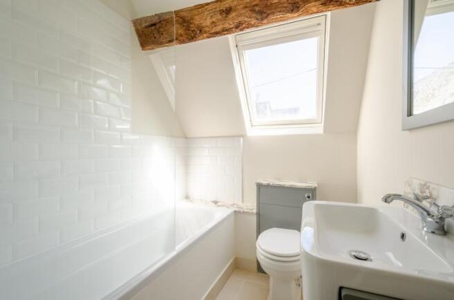 m_Meadow Cottage-2.jpg