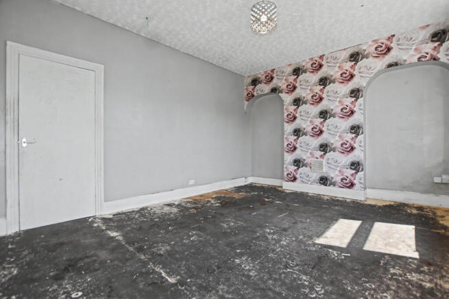 Flat A, 61 Sundorne Road, Charlton, London, SE7 7PR