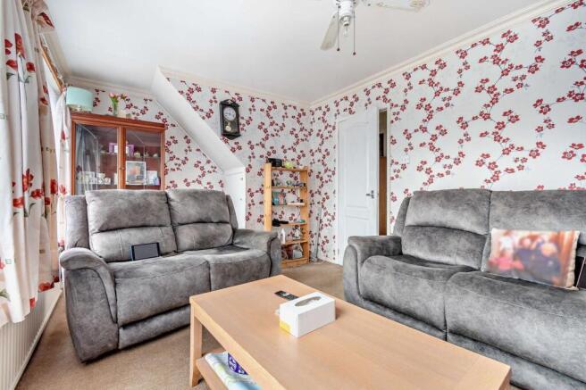 Welwyn Close, Grantham, Lincolnshire photo 4