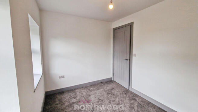 1 bed Flat to rent Image 9