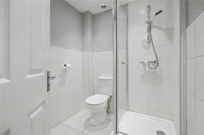 2 bed Apartment for sale Image 4