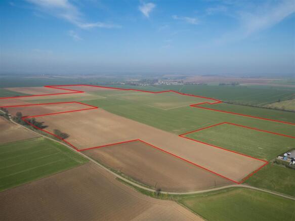 Land @ Barkston Ash-01redline.jpg