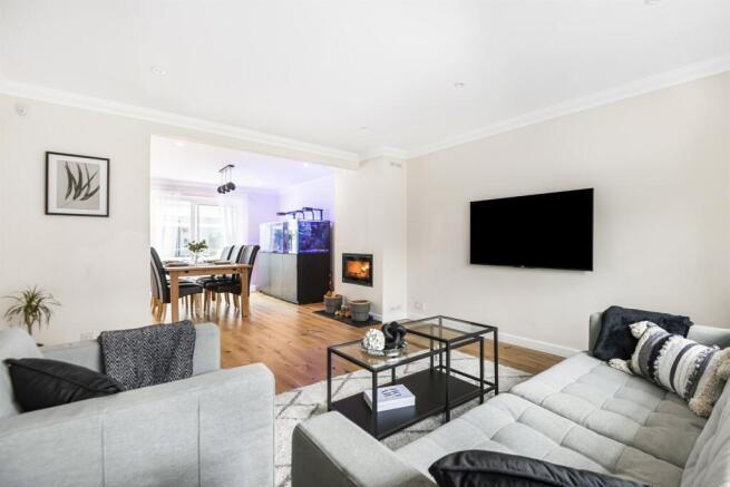 Living/Dining Room