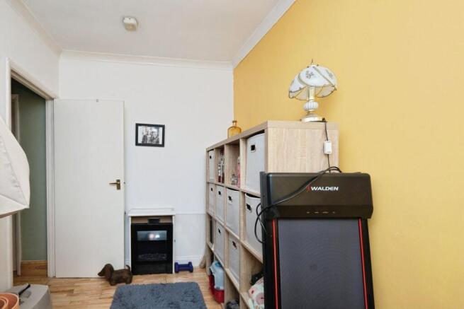Photo 11
