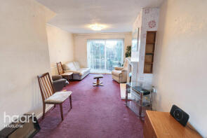 24, Hollyfield, Harlow CM19 4LZ