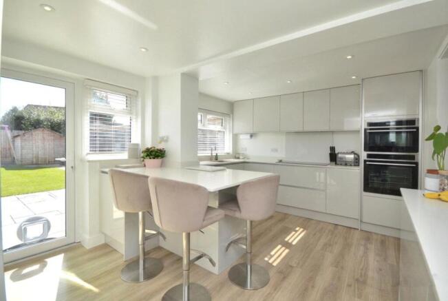 Kitchen / Breakfast Room