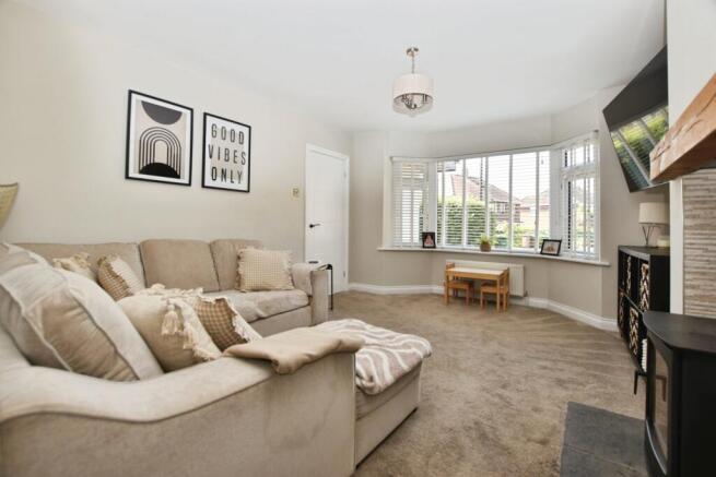 3 bed Semi-Detached for sale Image 9