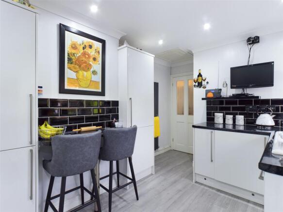 Picture 4