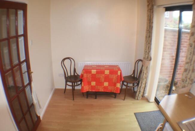 Photo 4