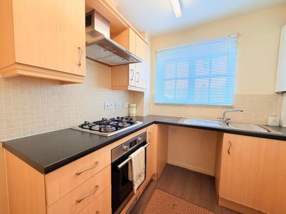 The Evergreens, Nuneaton, CV10 photo 4