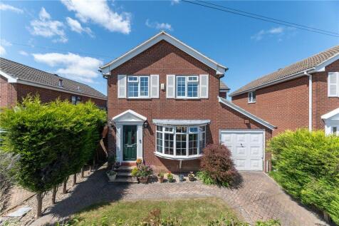 Rein Gardens, Tingley, Wakefield, West Yorkshire, WF3