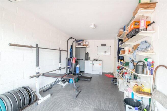 1 bed Apartment for sale Image 9