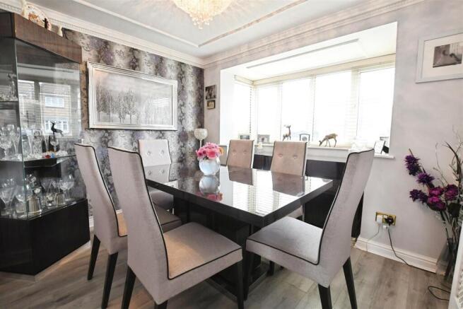 3 bed Detached for sale Image 8