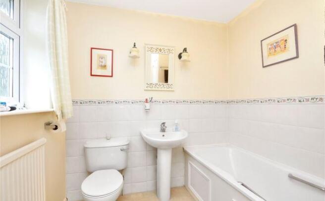 En Suite Bathroom