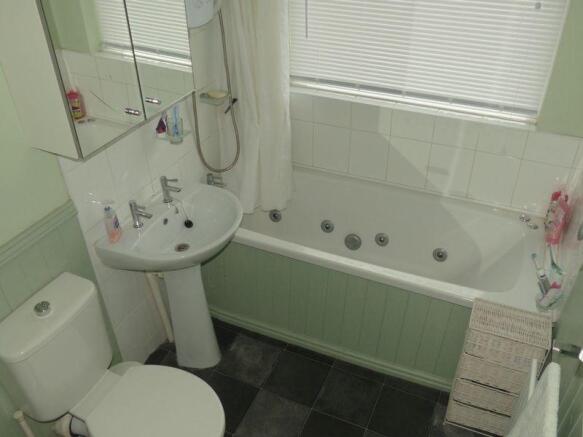 Photo 13