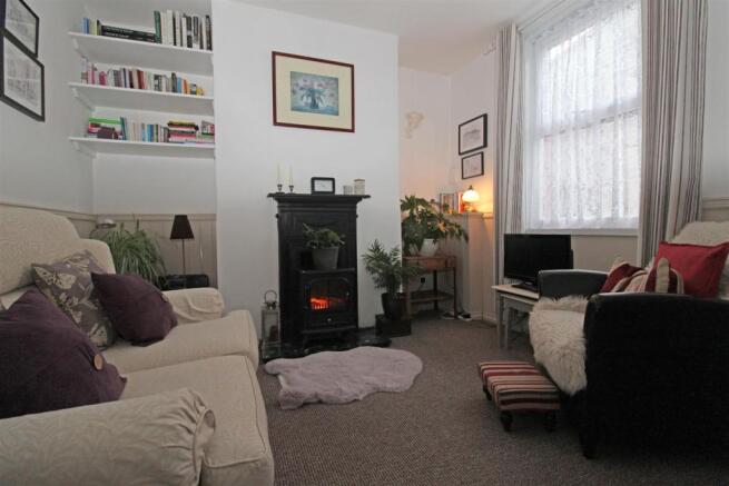 Living Room.jpg