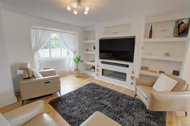 Lounge B