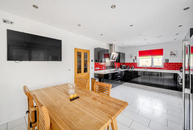 1300834-11-6842cc...