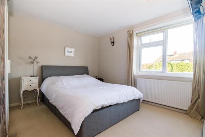 BEDROOM.1.