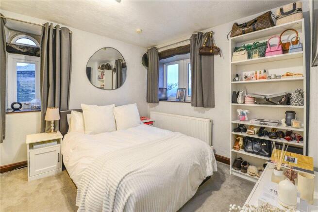4 bed Barn Conversion for sale Image 5