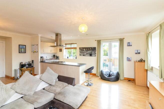 Lounge/Kitchen