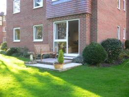 Flat 10, Alexandria Court, Glenmoor Road, Ferndown BH22 8PW